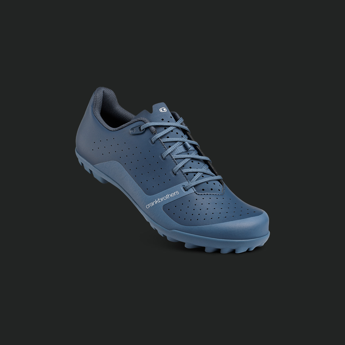 candy-xc-black-3quarter